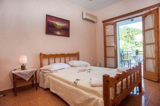 Вилла Fernanda'S Traditional 2 Floor House Порос Экстерьер фото