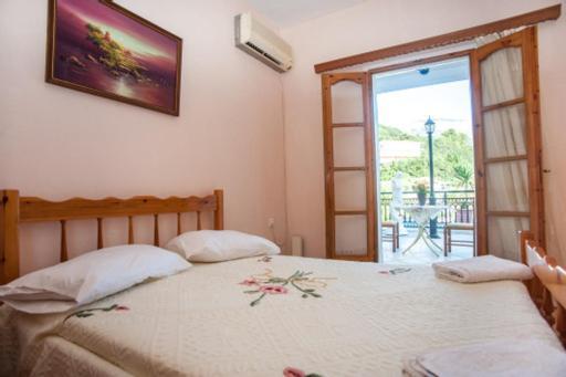Вилла Fernanda'S Traditional 2 Floor House Порос Экстерьер фото